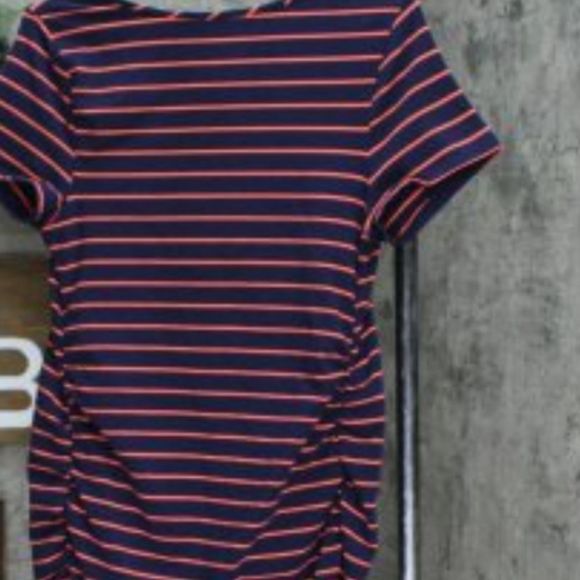 NWT Women Ingrid+Isabel Short Sleeve T-Shirt Stripe  Maternity Dress  Size L - Picture 3 of 9